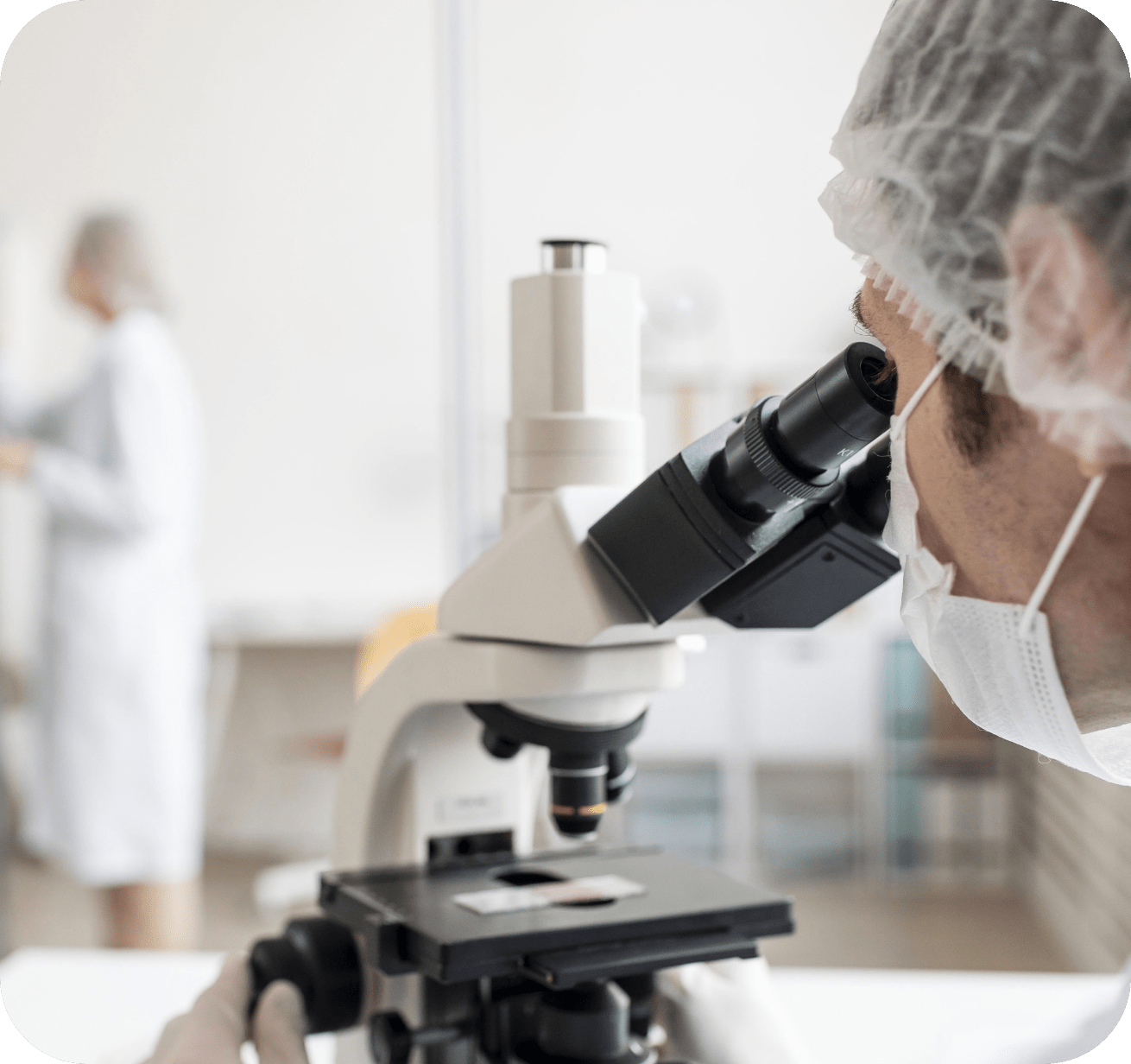 close-up-researcher